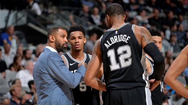 开云体育官网-时隔6年乌多卡再成抢阿德功臣！友情牌太重要